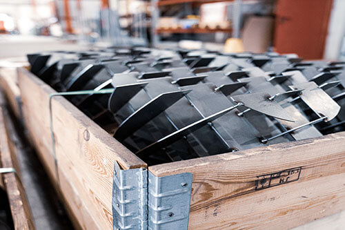 HG Metalltechnik Krumbach GmbH - Fertig produzierte Artikel bereit zur Auslieferung