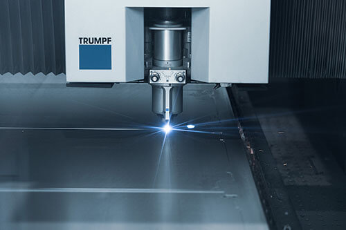 HG Metalltechnik Krumbach GmbH - Trumph beim Laserschneiden